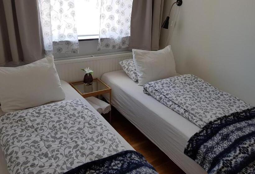 اتاق استاندارد با سرویس بهداشتی مشترک, Móra Guesthouse