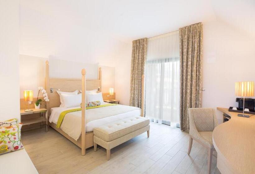 اتاق لوکس با چشم‌انداز دریا, Akoya Hotel & Spa