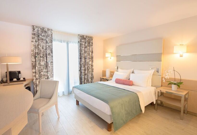 غرفة سوبيريور مطلّة علي البحر, Akoya Hotel & Spa