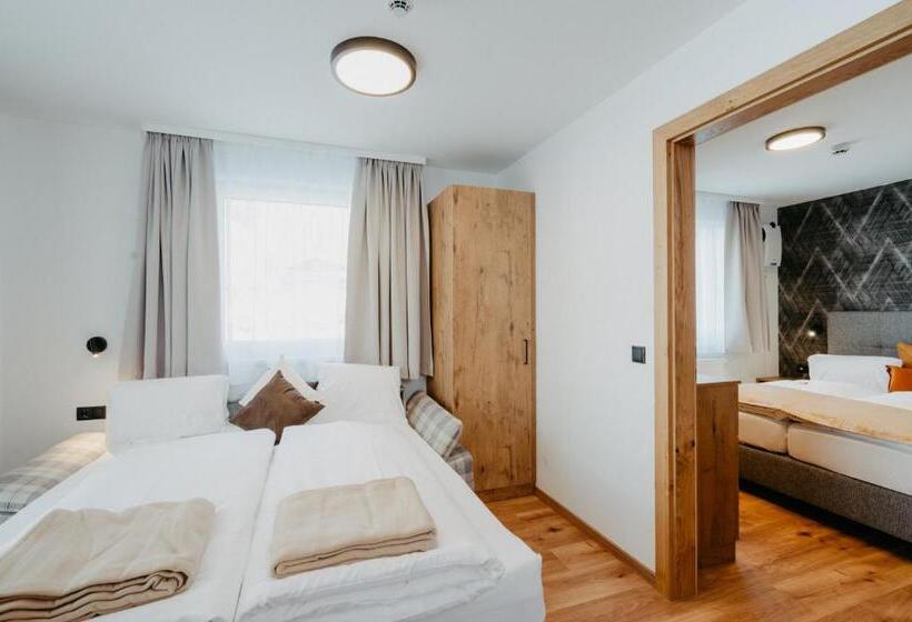 דירת שני חדרים, Brückenwirt