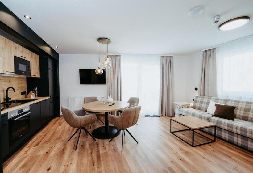 דירת שני חדרים, Brückenwirt