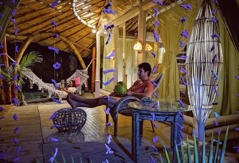 Бунгало Стандарт, Coconut Garden Beach Resort
