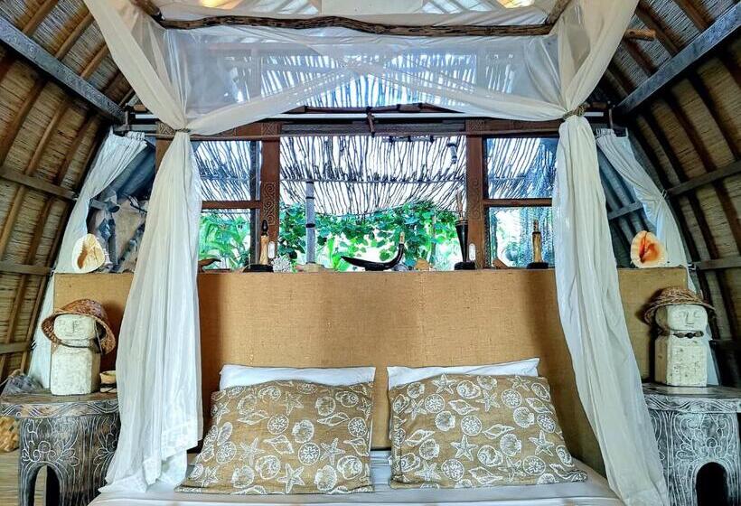 בונגלו משפחתי, Coconut Garden Beach Resort