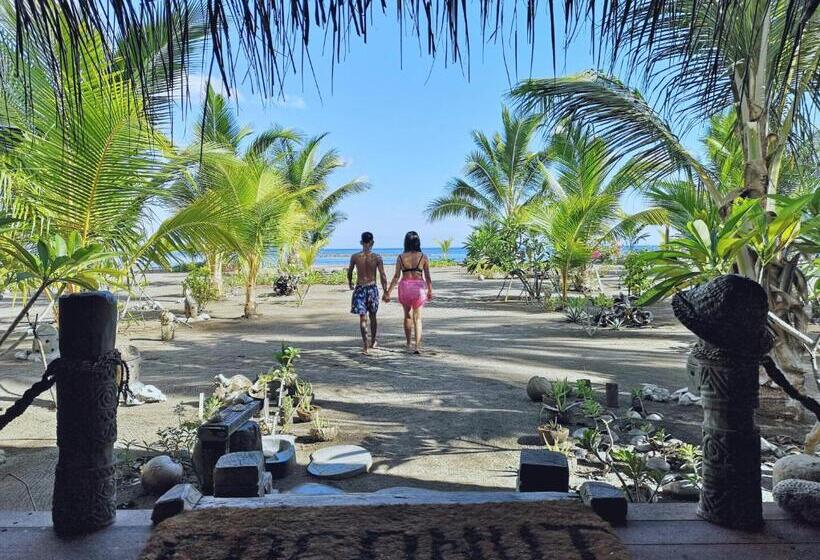 בית, חדר שינה 1, Coconut Garden Beach Resort