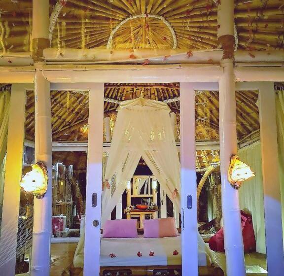 Бунгало Стандарт, Coconut Garden Beach Resort