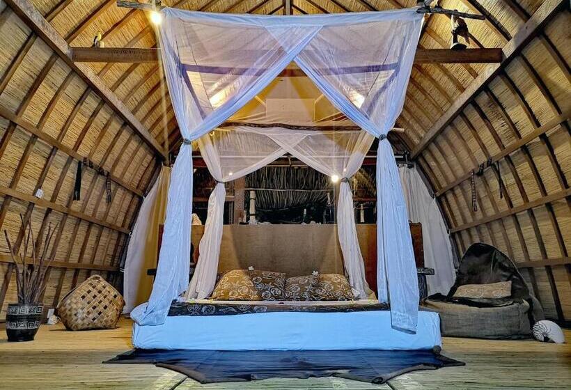 בונגלו משפחתי, Coconut Garden Beach Resort