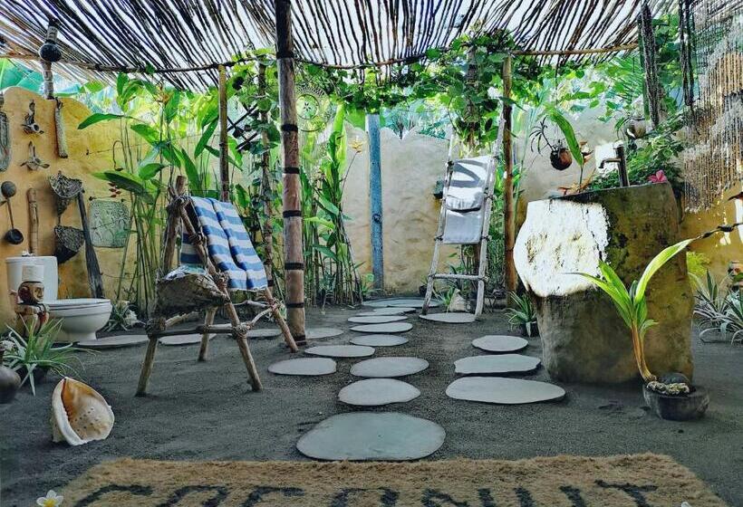 בית, חדר שינה 1, Coconut Garden Beach Resort