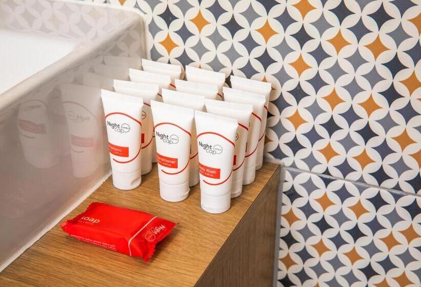 スタンダードスタジオ, Nightcap At Federal Hotel Mt Gambier