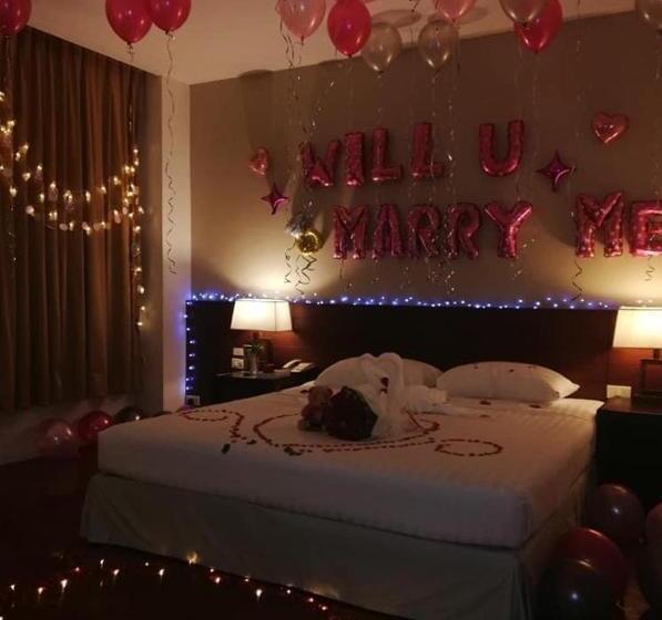 수피리어 룸, Golden Crown Grand