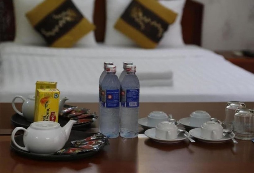 اتاق لوکس, Kien