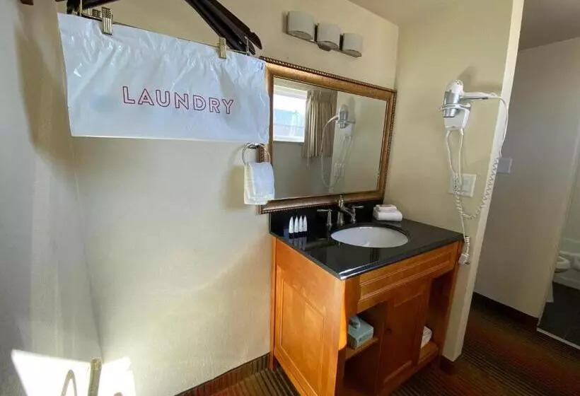 スタンダードルーム, Lajunta Inn
