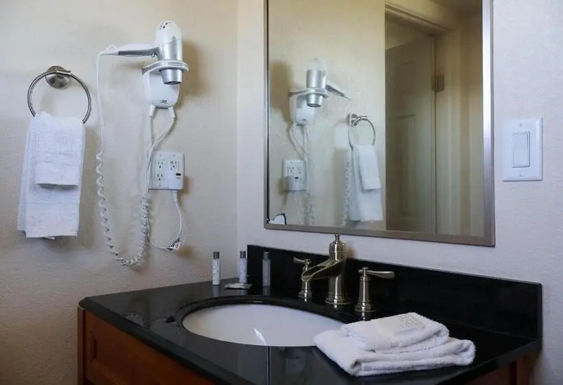 اتاق استاندارد با تخت بزرگ, Lajunta Inn