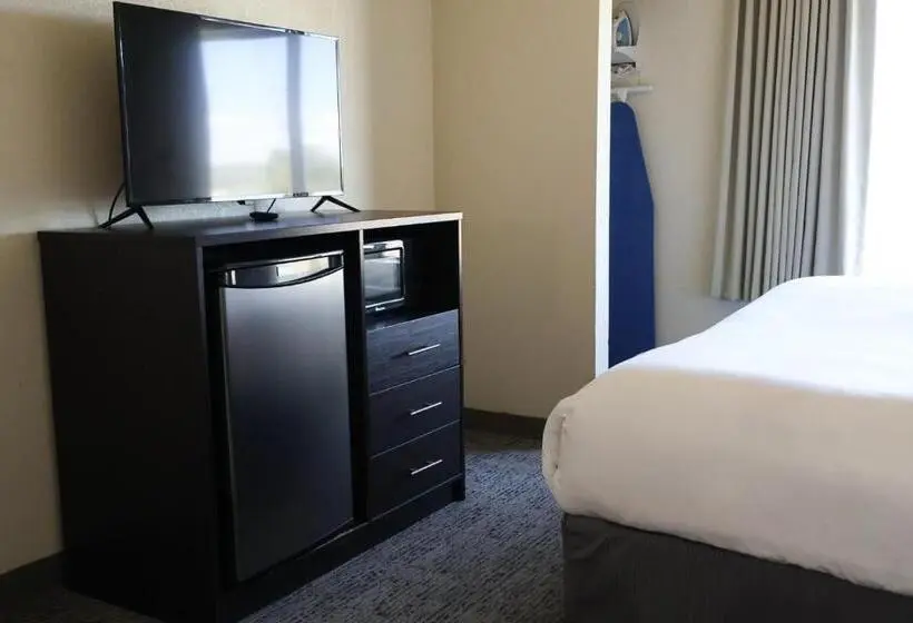 سوئیت جونیور برای معلولان, Lajunta Inn