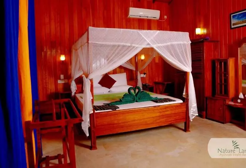 オーシャンビュースーペリアースイート, Nature Lanka Ayurveda Resort