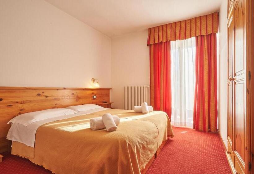 Номер Стандарт Трехместный, Family Hotel Polsa
