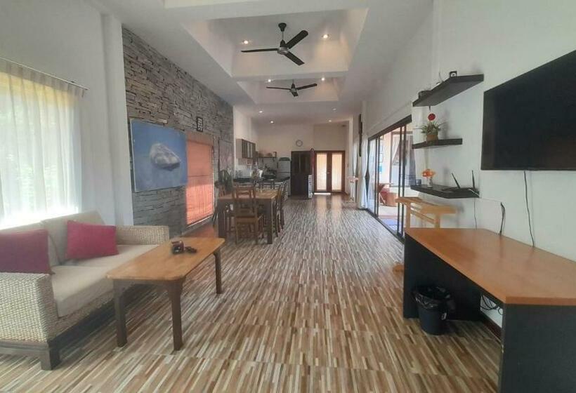 خانه 3 خوابه, Samui Diving Resort