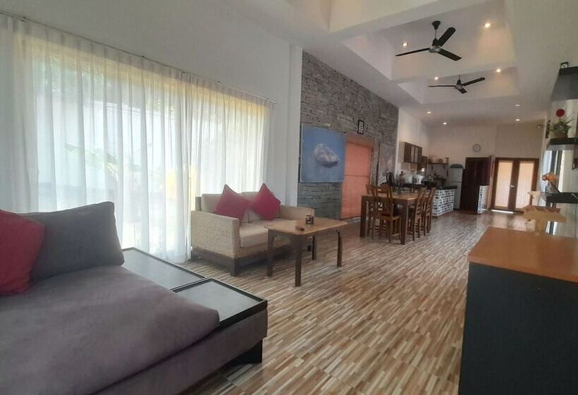 خانه 3 خوابه, Samui Diving Resort