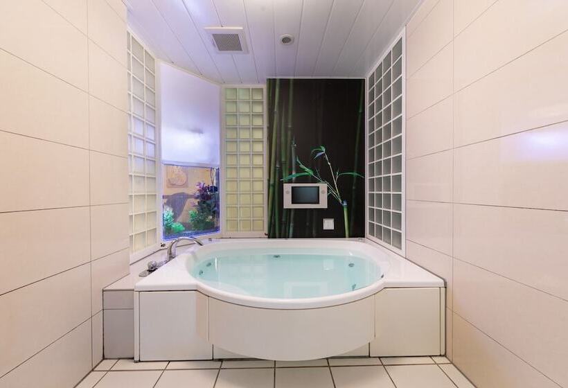 Номер Superior, & Spa Lotus