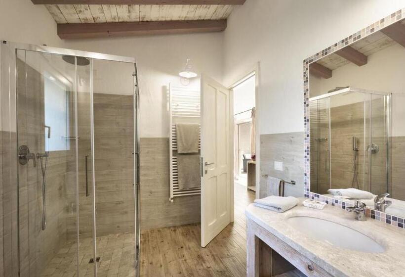 جناح, Tenuta Pilastru Country Resort & Spa