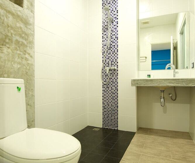 اتاق سوپریور, Thalassa