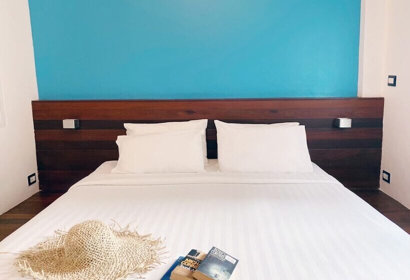 اتاق سوپریور, Thalassa