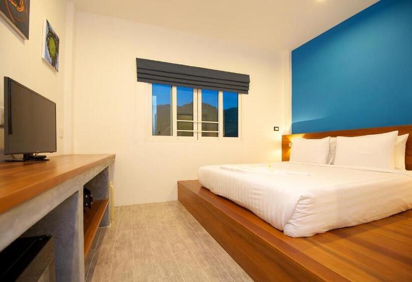 اتاق استاندارد با تخت بزرگ, Thalassa