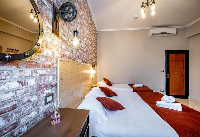 اتاق استاندارد سه نفره, Adre Majestic View