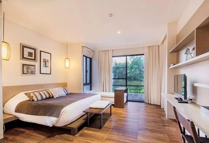 سوئیت دلوکس 2 خوابه, Veranda High Residence