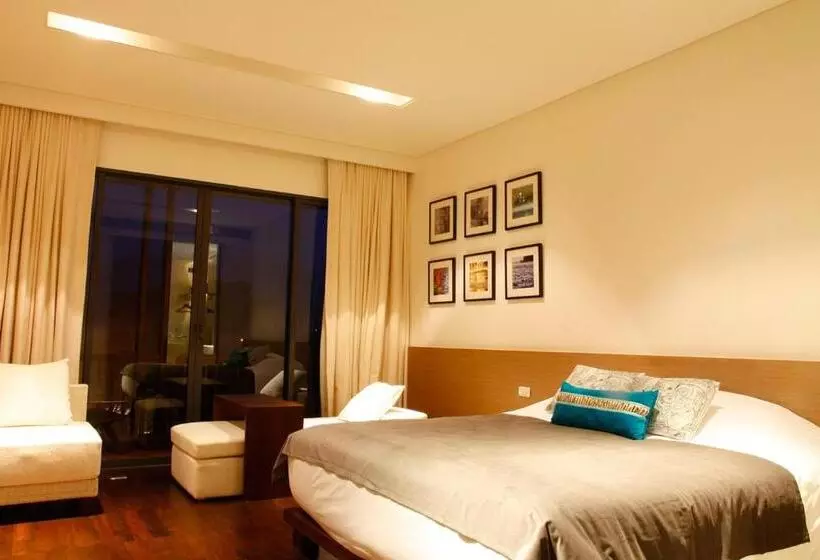 استودیوی استاندارد, Veranda High Residence