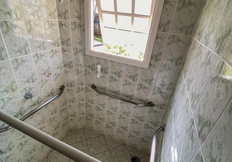 سوییت, Villa L Mare