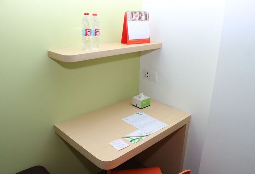 Standart Oda, Zest Harbour Bay Batam By Swiss Belhotel International