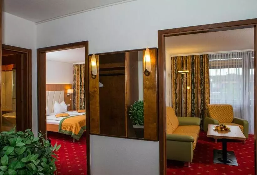 سوییت جونیور با بالکن, Johannesbad Thermalhotel Ludwig Thoma