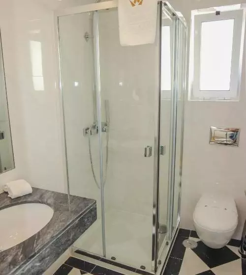 سوییت, Lagoa ApartmentHotel