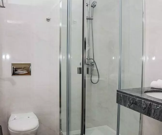 سوییت, Lagoa ApartmentHotel