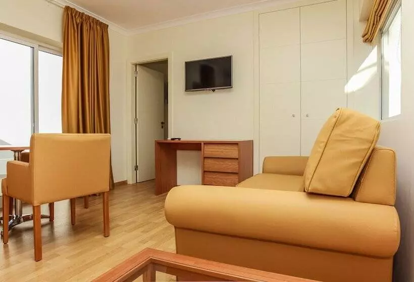 سوییت, Lagoa ApartmentHotel