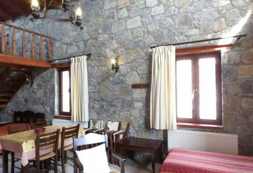 شقة غرفة واحدة, Arodamos Traditional Houses