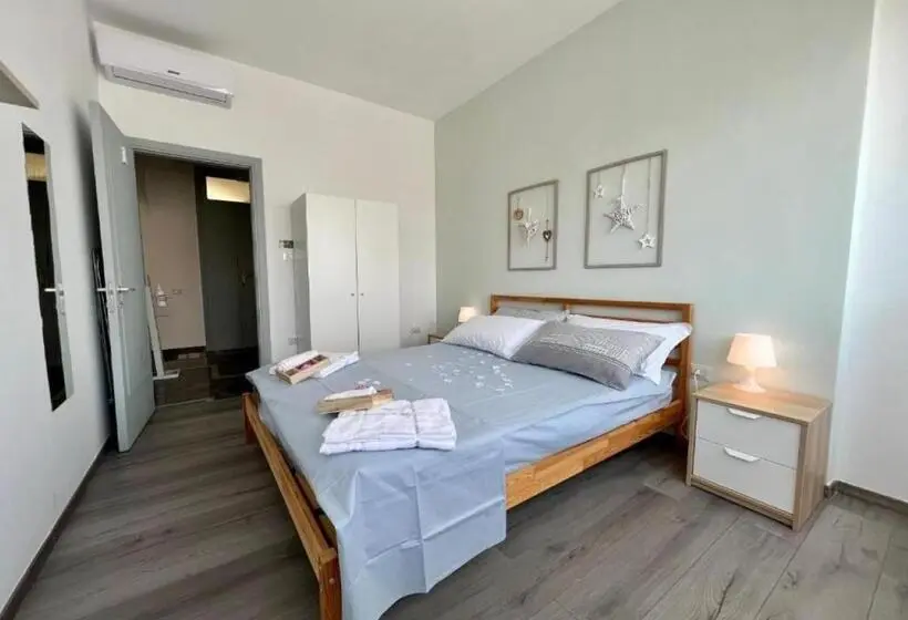 Standard room with outdoor bath, B&b Cavalieri Di Rodi
