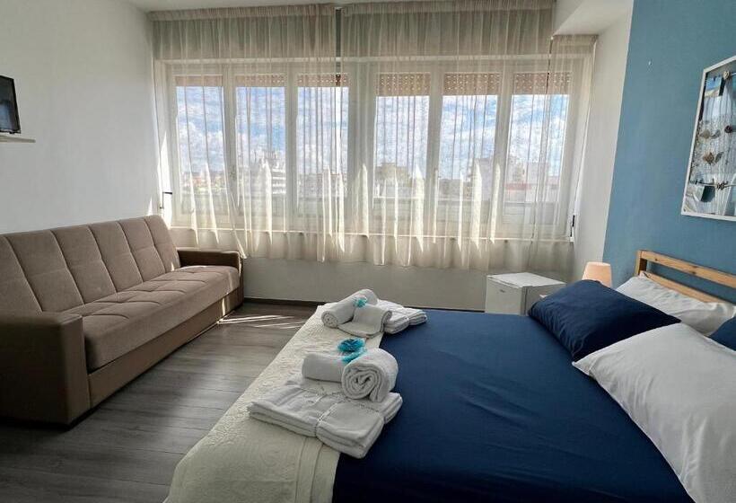 غرفة قياسية ثلاثية, B&b Cavalieri Di Rodi