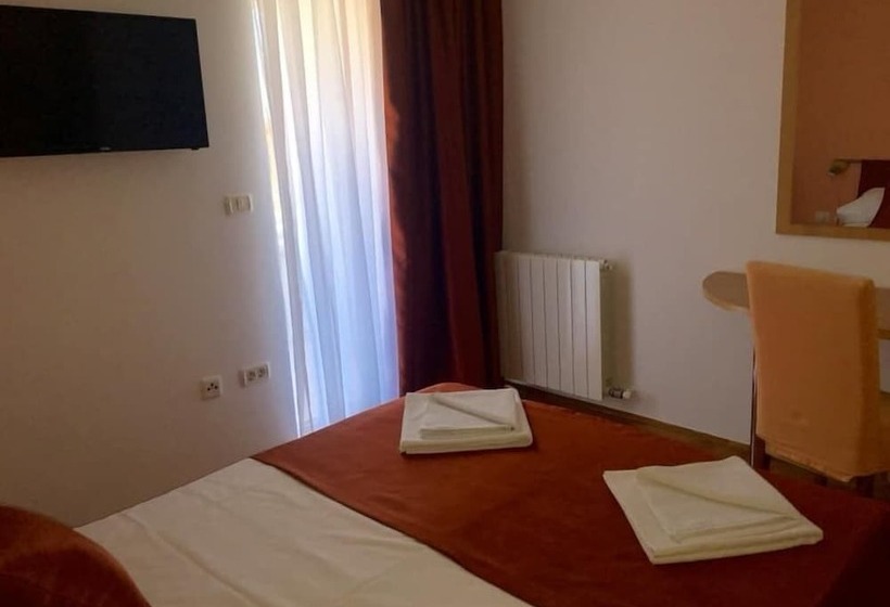 スタンダードルーム, Residence Panolija