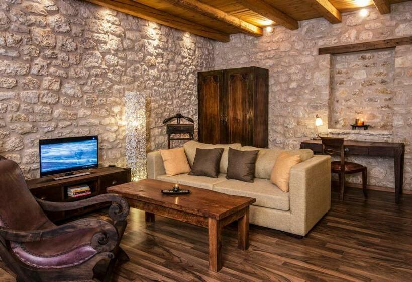 סוויטה דלוקס, Elafos Spa