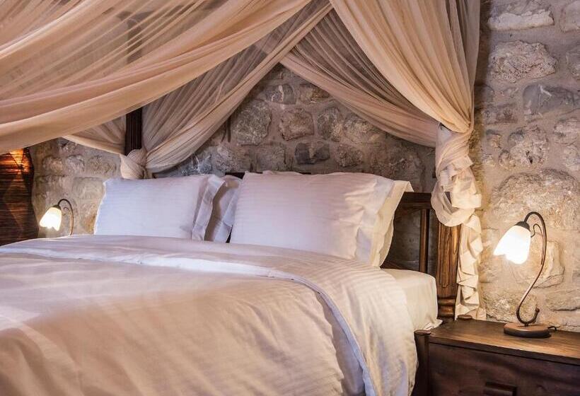 סוויטה דלוקס, Elafos Spa