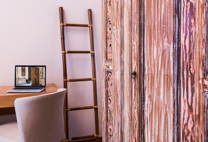 חדר דלוקס, Elafos Spa