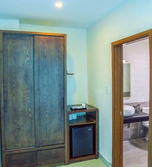 اتاق استاندارد با چشمانداز دریا, Hai Tien Plaza