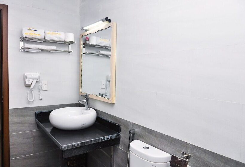 اتاق استاندارد سه نفره, Hai Tien Plaza