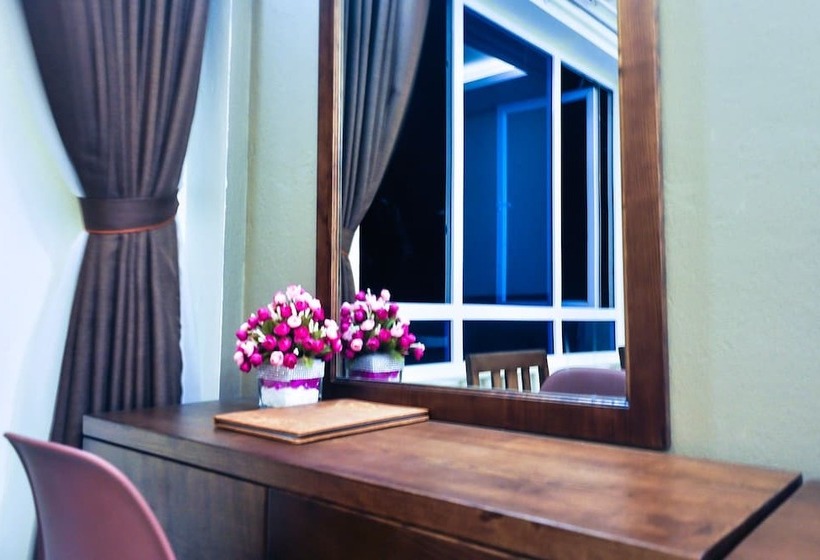 اتاق استاندارد سه نفره, Hai Tien Plaza