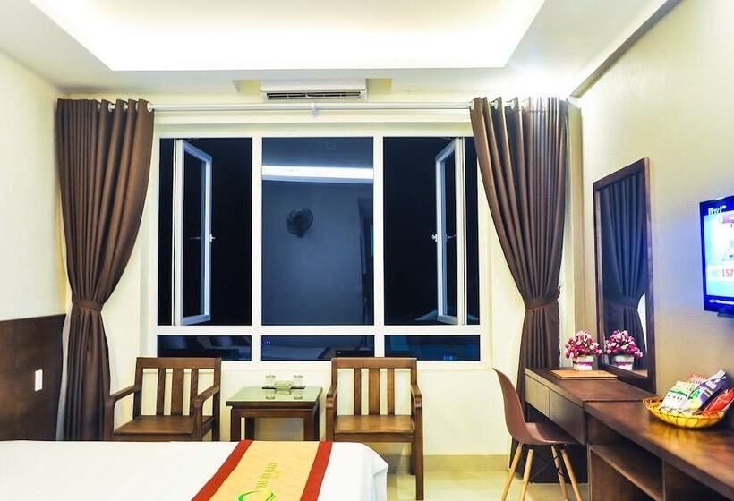 اتاق استاندارد سه نفره, Hai Tien Plaza