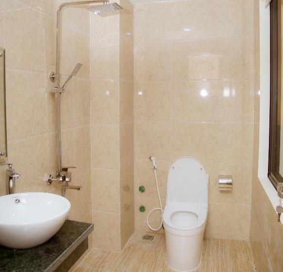 اتاق استاندارد سه نفره, Hai Tien Plaza