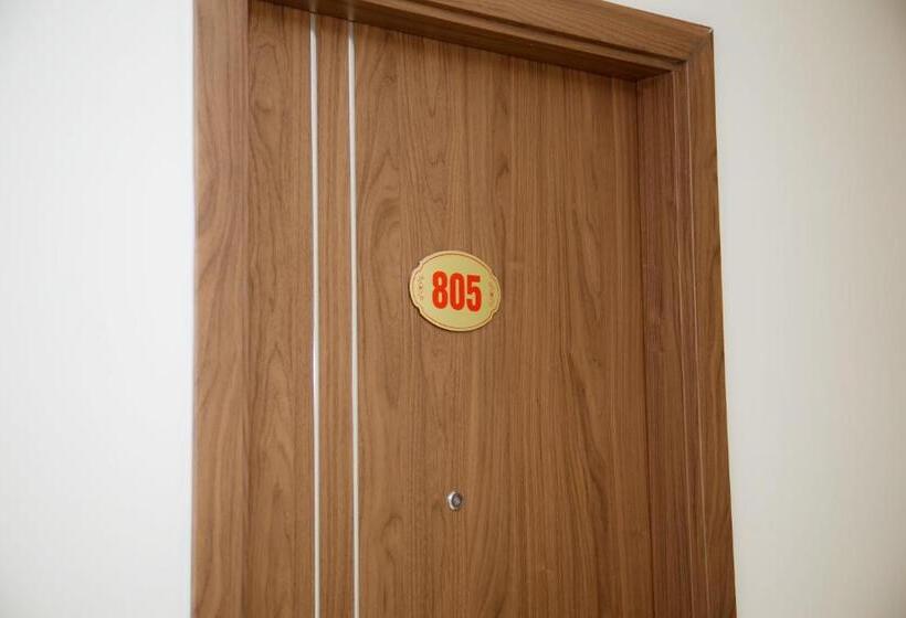 اتاق استاندارد سه نفره, Hai Tien Plaza