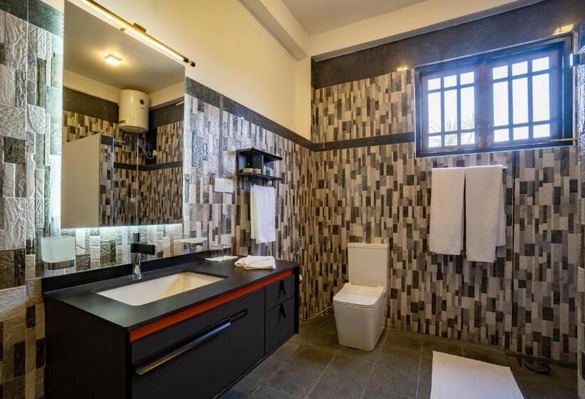 スーペリアースイート, Shanthi Uyana