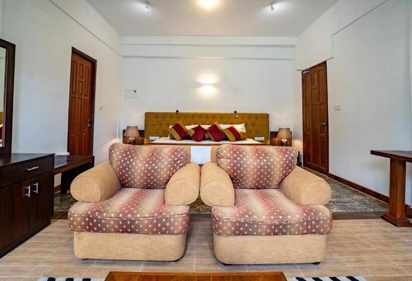 山の見えるスーペリアルーム, Shanthi Uyana